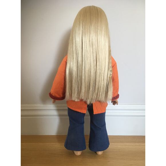 American Girl Doll Julie and Outfit - Picture 5 of 11